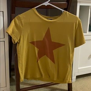 DAY yellow star tshirt